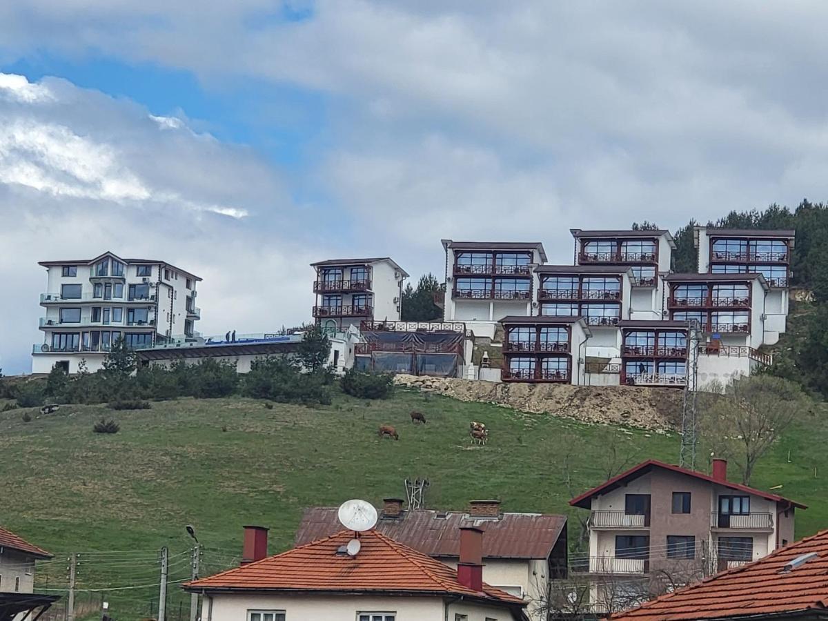 Вилно Селище Paradise View Sarnitsa Luaran gambar